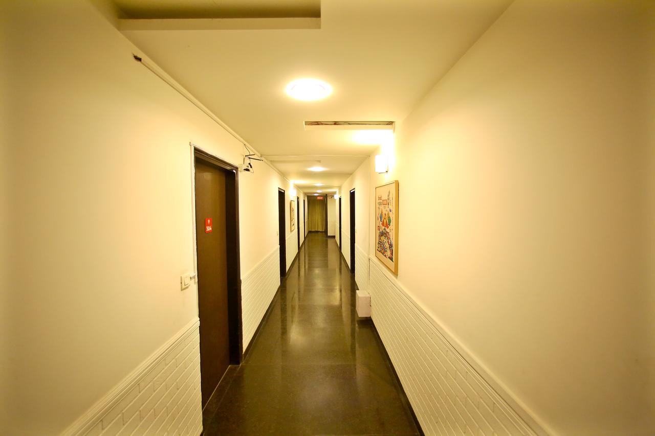 Hotel Lohmod At National Highway 8 - Free Airport Transffer New Delhi Exteriör bild