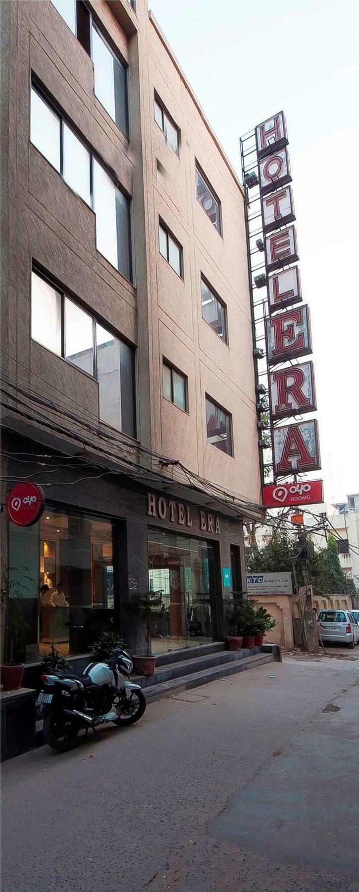 Hotel Lohmod At National Highway 8 - Free Airport Transffer New Delhi Exteriör bild