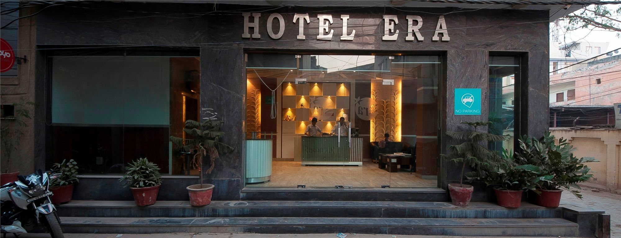 Hotel Lohmod At National Highway 8 - Free Airport Transffer New Delhi Exteriör bild